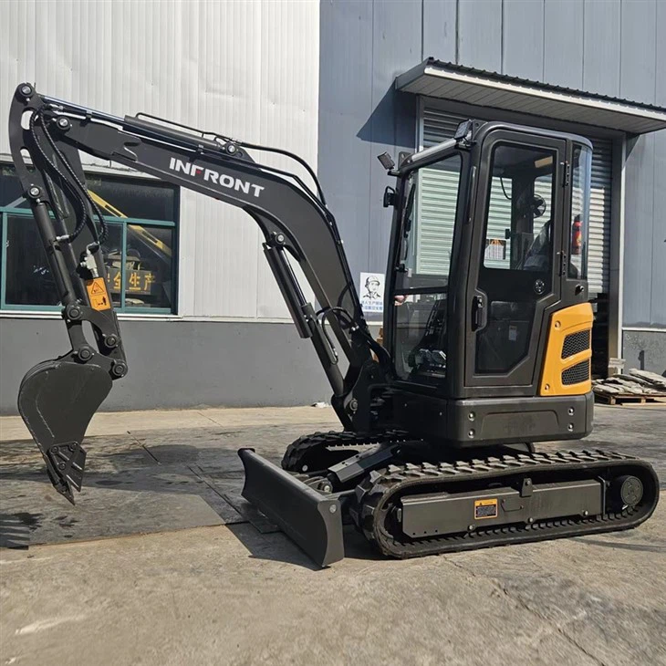 YFE27 Mini Excavator Digging